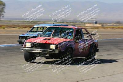 media/Oct-01-2022-24 Hours of Lemons (Sat) [[0fb1f7cfb1]]/10am (Front Straight)/